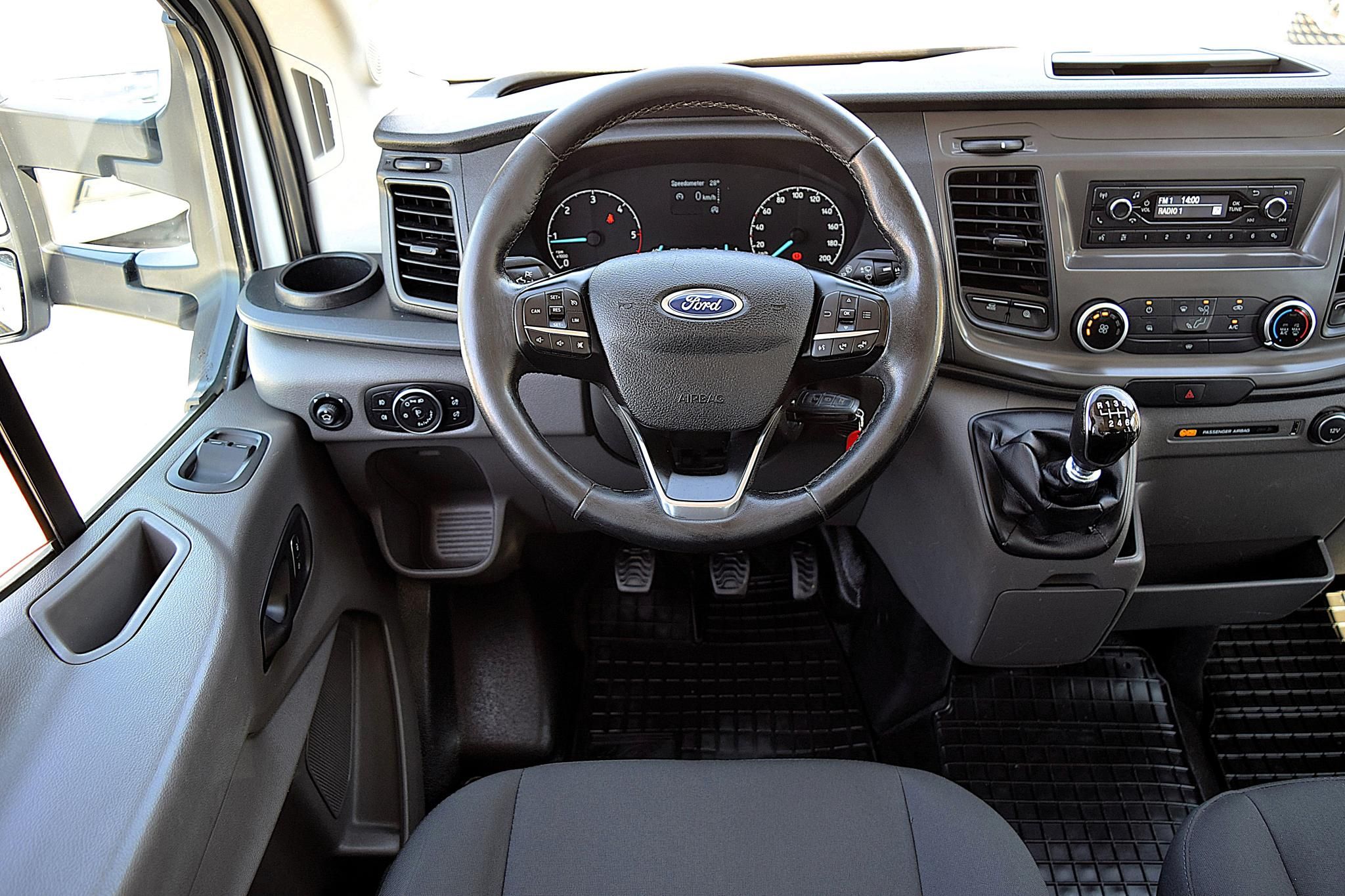 Ford Transit Ci 2.0 TD 96 kW rok 2020, 86 000 km, Maďarsko — foto 13 z 28