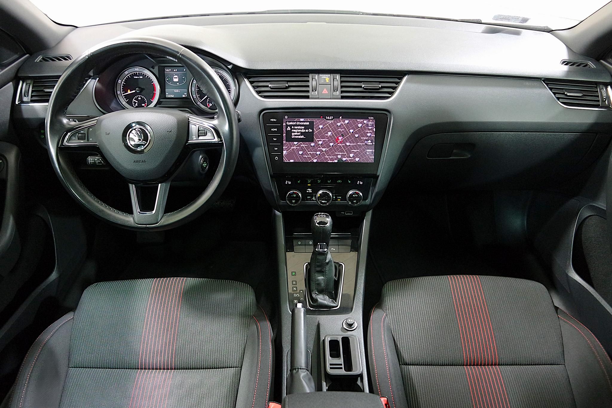 Škoda Octavia Act 1.5 TSI DSG 110 kW rok 2019, 110 000 km, Maďarsko — foto 13 z 28