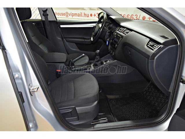Škoda Octavia Cr 1.6 TDI rok 2015, 174 000 km, Maďarsko — foto 13 z 21