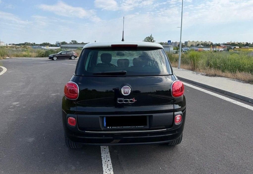 BMW 1-ES 1,6 90 kW rok 2012, Maďarsko — foto 4 z 7