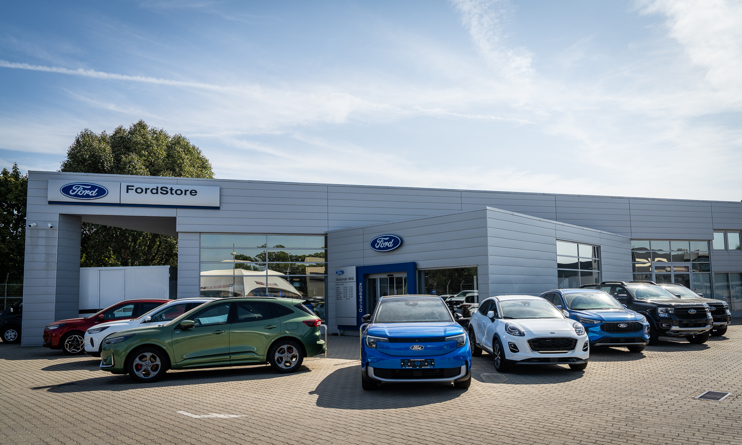 Ford Transit Ci 2.0 TD 96 kW manuál rok 2025, Maďarsko — foto 4 z 6