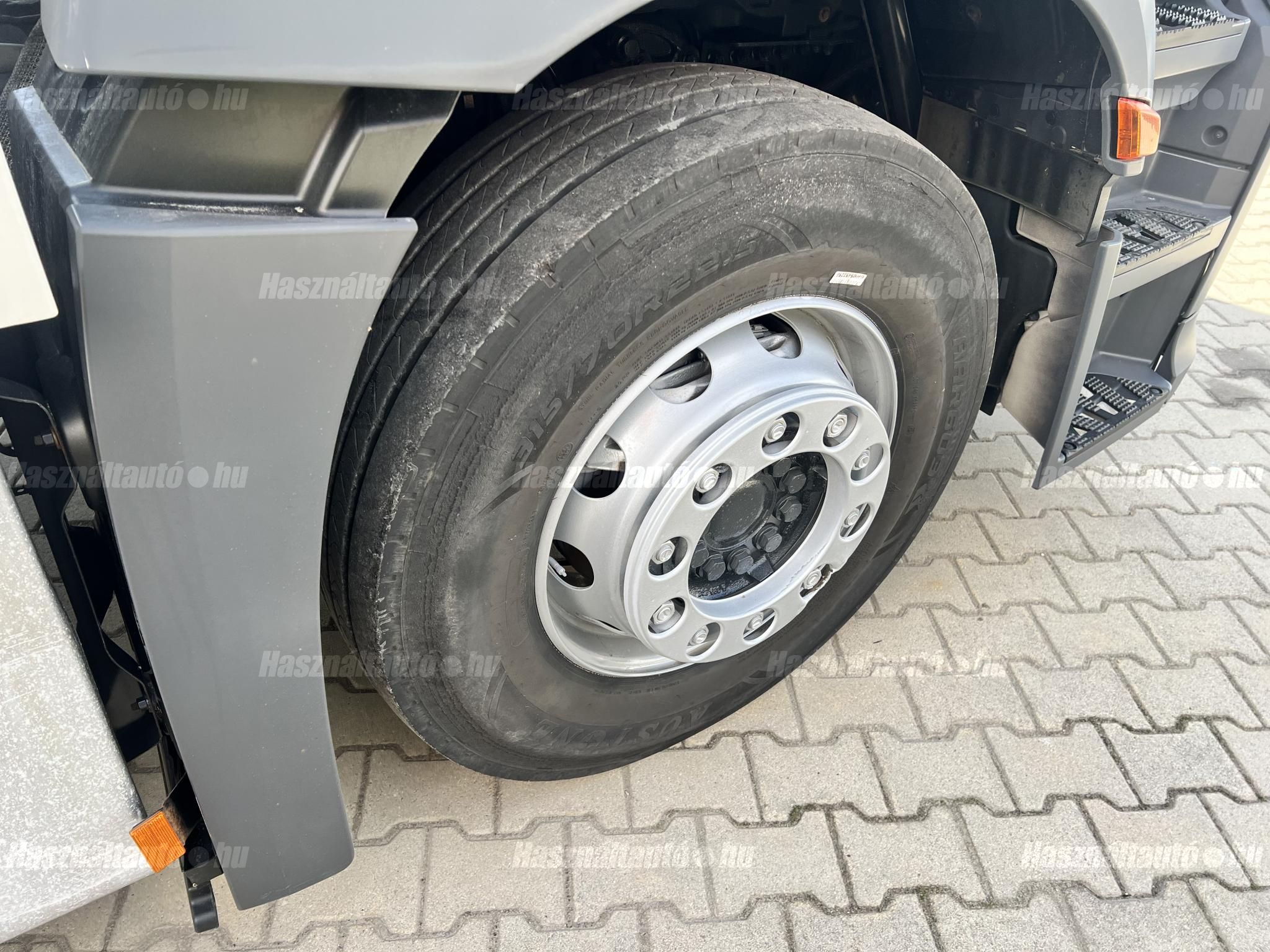 Mercedes-Benz Actros 7,7 235 kW automat, Maďarsko — foto 8 z 30