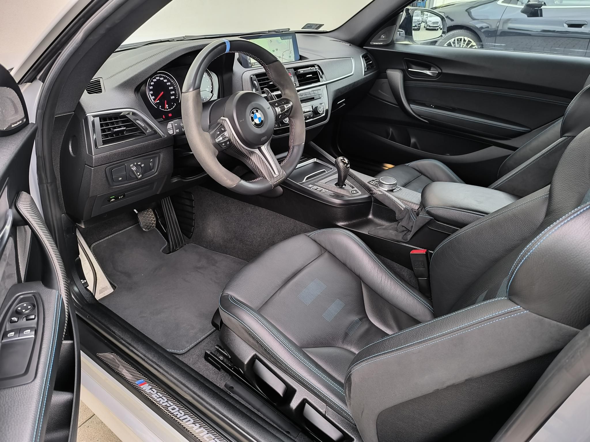 BMW m2 3,0 302 kW automat, 38 050 km, Maďarsko — foto 5 z 25
