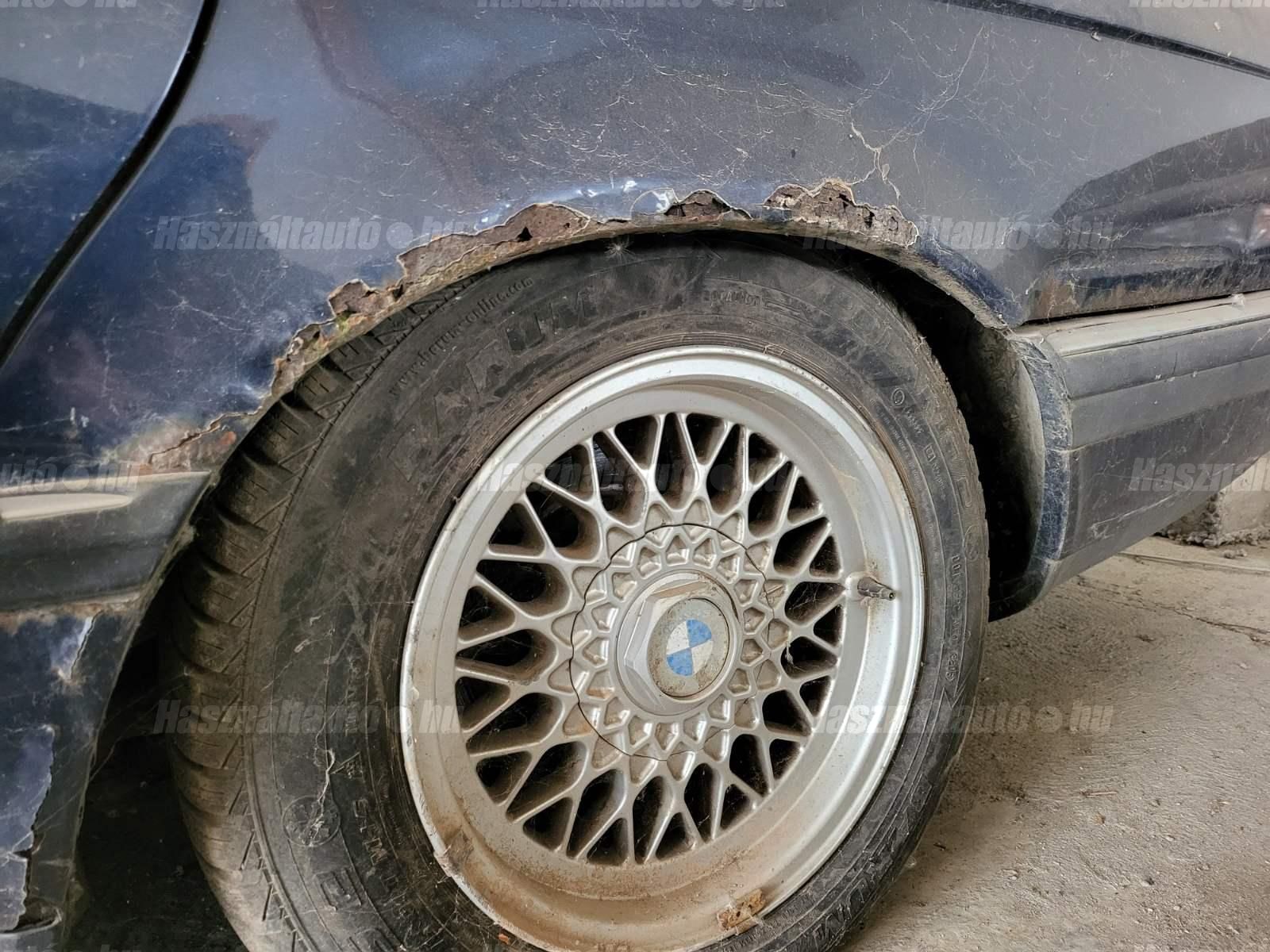 BMW 735i 3,4 155 kW automat rok 1990, Maďarsko — foto 5 z 12