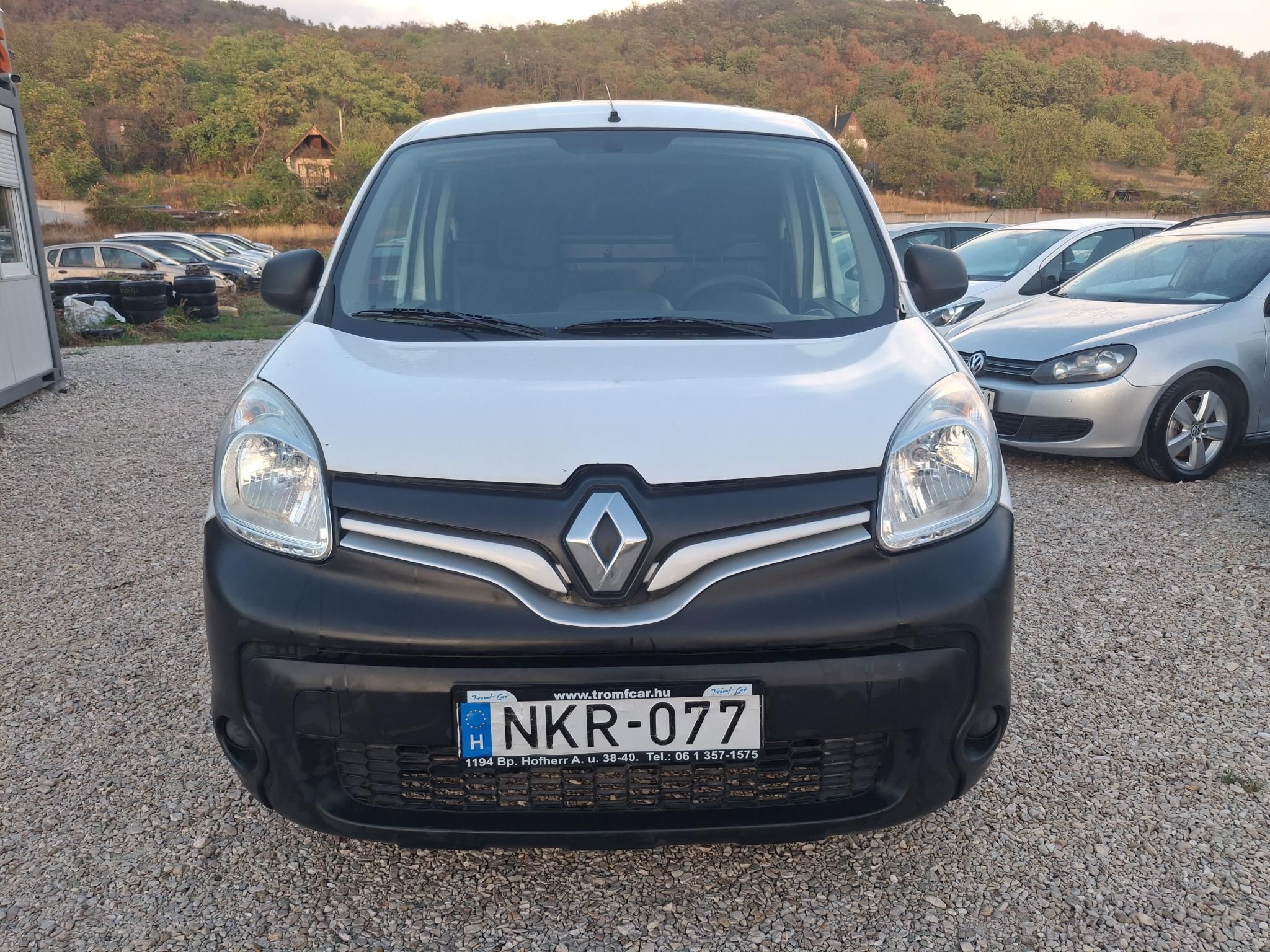 Renault Kangoo Express Maxi 1.5 dCi 66 kW manuál, Maďarsko — foto 2 z 12