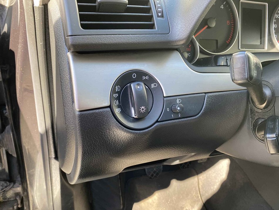 Audi a4 1.9 TDI 85 kW rok 2007, 198 024 km, Česko — foto 15 z 17