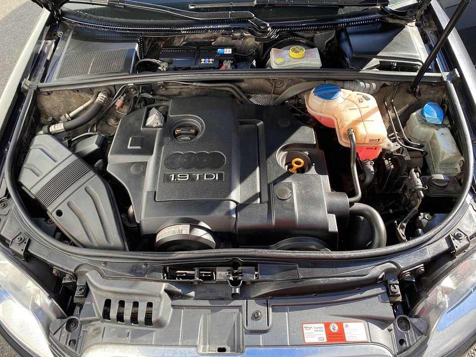 Audi a4 1.9 TDI 85 kW rok 2007, 198 024 km, Česko — foto 7 z 17