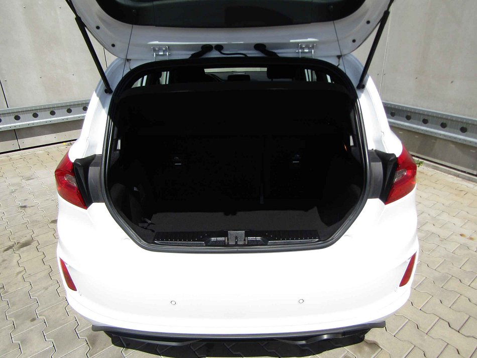 Ford Fiesta Eb ST-Line 1.0 74 kW rok 2018, 77 759 km, Česko — foto 7 z 15