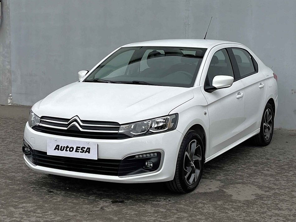 Citroen C-Elysee VTi Feel 1.6 85 kW manuál rok 2018, 36 184 km, Česko — foto 3 z 13