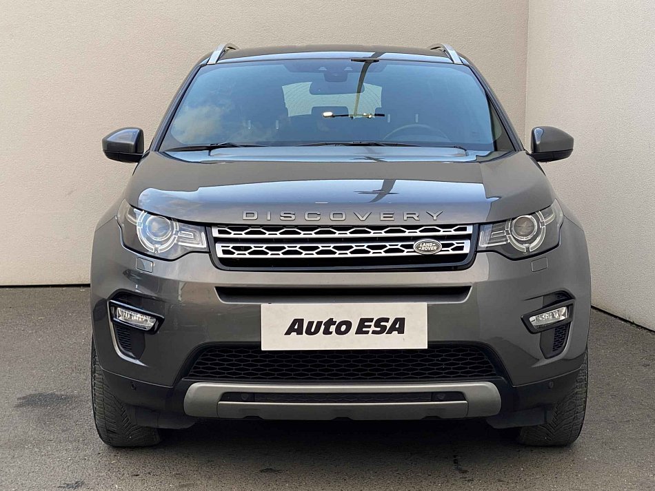 Land Rover Discovery Sport 4 AWD 2.0 TD 2.0TD 110 kW rok 2016, 83 683 km, Česko — foto 2 z 19