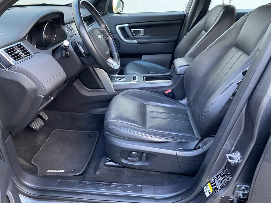 Land Rover Discovery Sport 4 AWD 2.0 TD 2.0TD 110 kW rok 2016, 83 683 km, Česko — foto 9 z 19