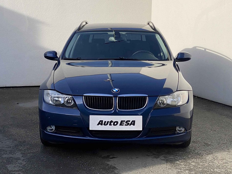 BMW Řada 3 2.0i 95 kW rok 2006, 188 656 km, Česko — foto 2 z 16