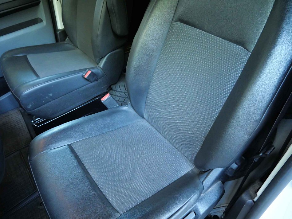 Opel Vivaro l2 1.5 CDTi 1.5CDTi 88 kW rok 2021, 112 229 km, Česko — foto 9 z 17