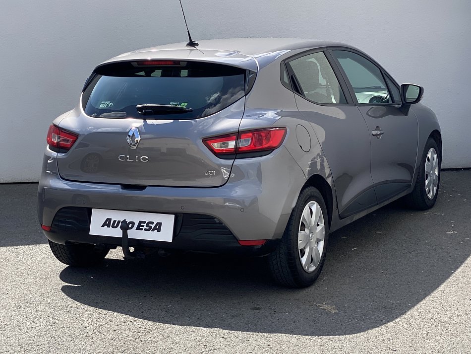 Renault Clio 1.5 dCi 55 kW manuál rok 2013, 238 210 km, Česko — foto 4 z 15