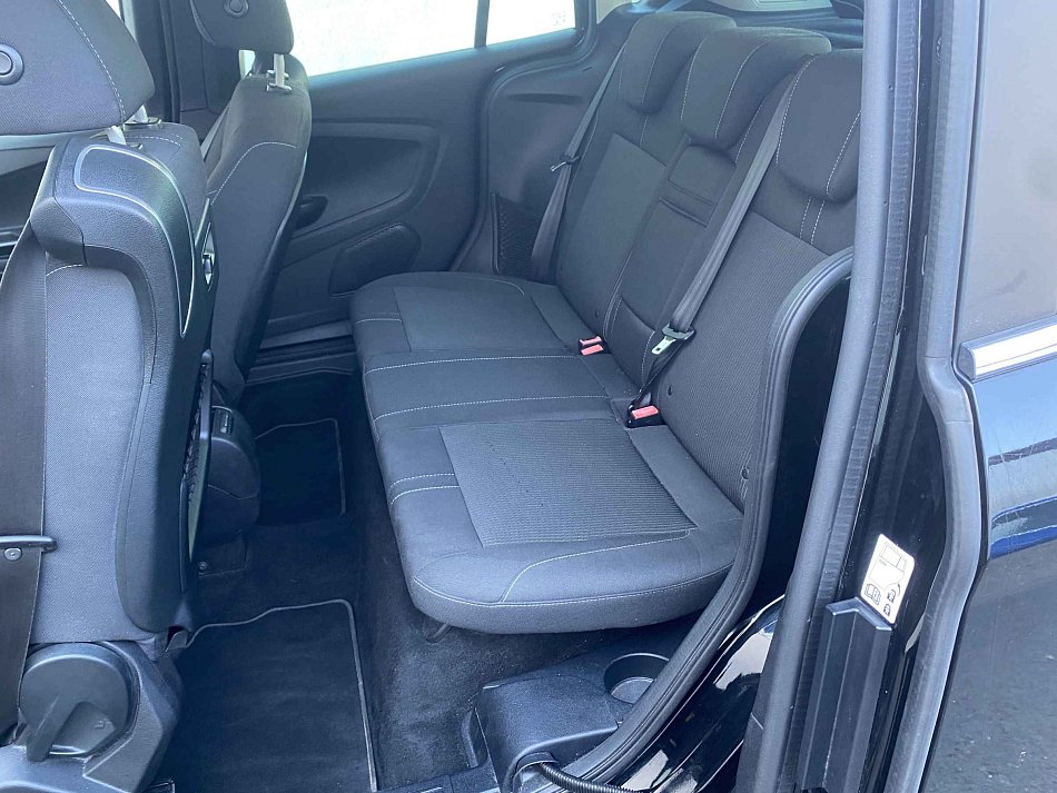 Ford B-max Ci Titanium 1.5 TD 70 kW rok 2017, 87 730 km, Česko — foto 10 z 16