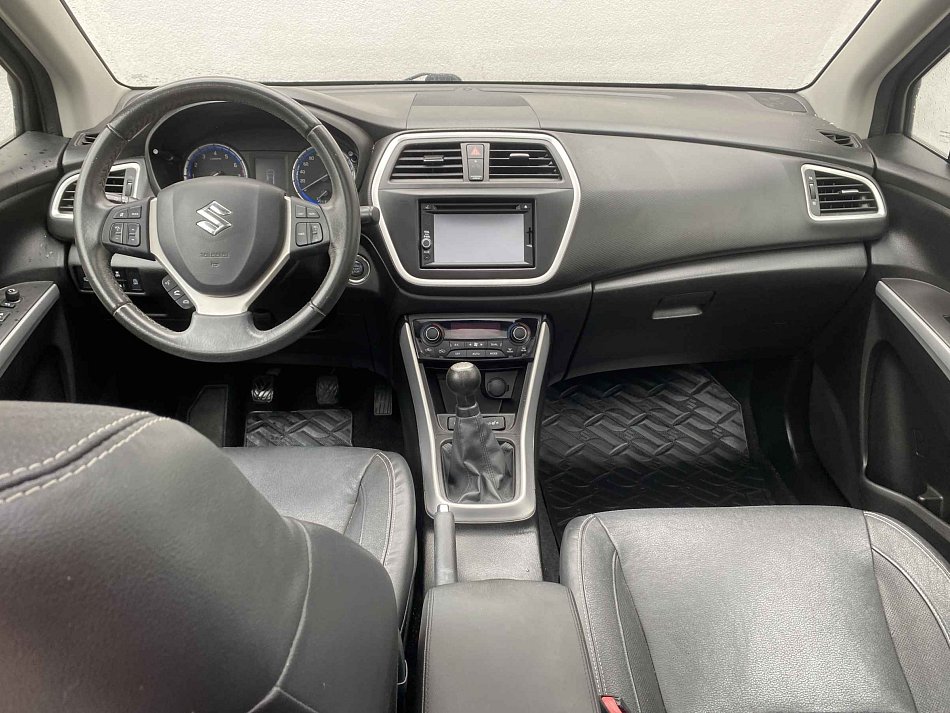 Suzuki S-Cross Vvt 1.6 88 kW rok 2014, 87 188 km, Česko — foto 8 z 20