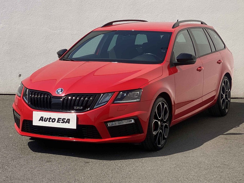 Škoda Octavia Iii Rs 2.0 TSI 180 kW rok 2018, 101 540 km, Česko — foto 3 z 20