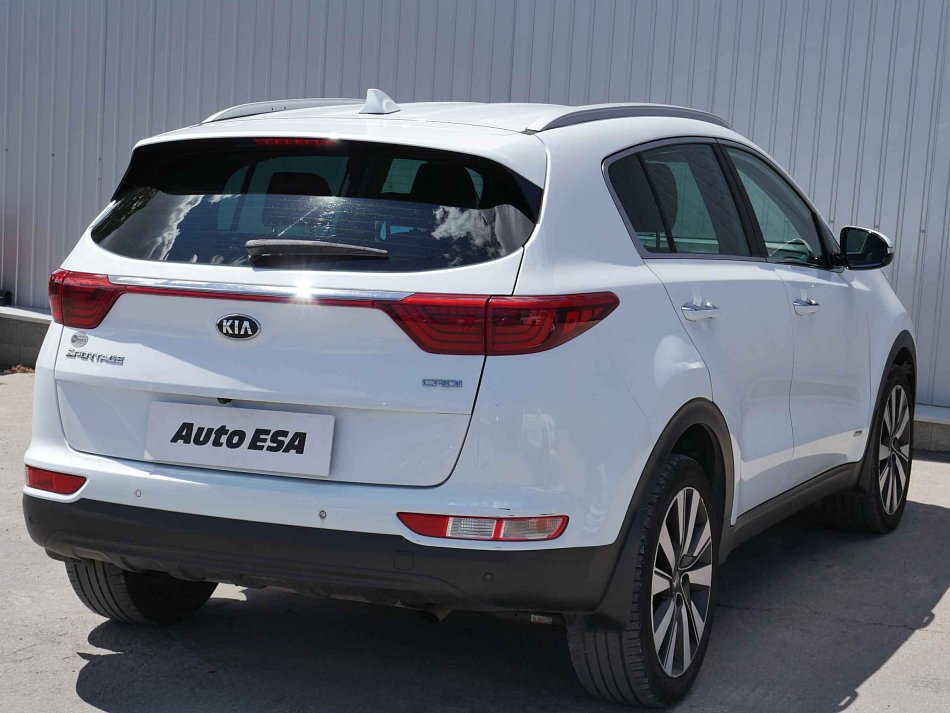 Kia Sportage 4x4 2.0 CRDi 136 kW rok 2017, 165 975 km, Česko — foto 4 z 21