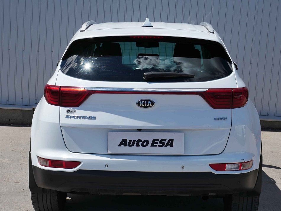 Kia Sportage 4x4 2.0 CRDi 136 kW rok 2017, 165 975 km, Česko — foto 5 z 21