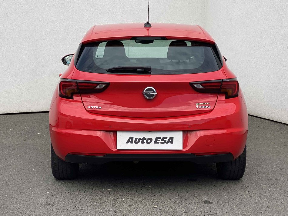 Opel Astra T 1.4t 1.4 92 kW rok 2017, 76 318 km, Česko — foto 5 z 17