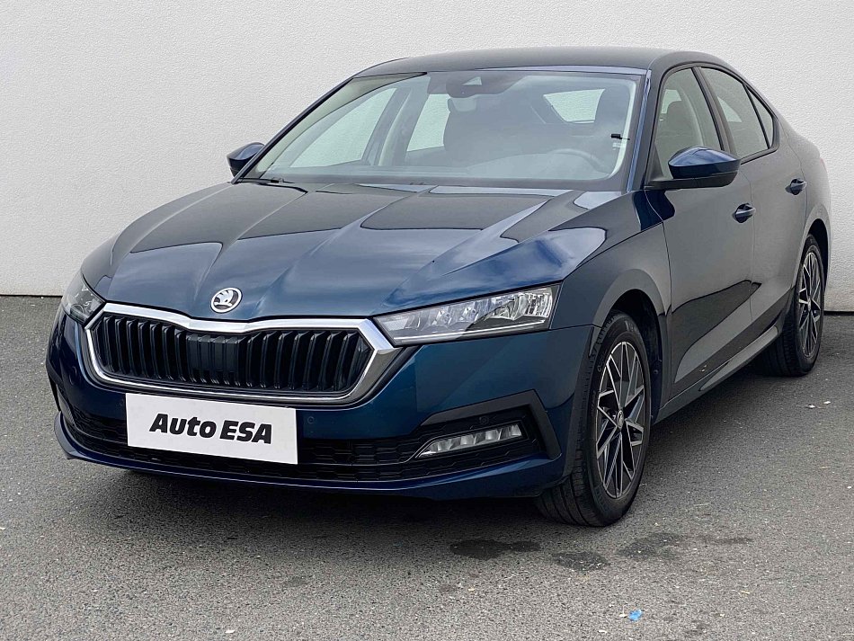 Škoda Octavia Iv 1.0 TSI 81 kW rok 2023, 53 850 km, Česko — foto 3 z 18