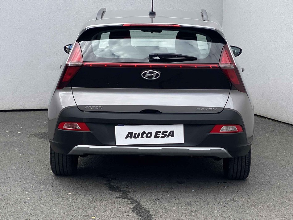 Hyundai Bayon 1.2i 1.2 i 62 kW rok 2023, 22 904 km, Česko — foto 5 z 16