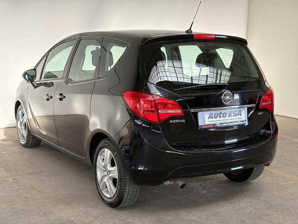 Opel Meriva 1.7 CDTi 74 kW rok 2011, 179 179 km, Česko — foto 6 z 15