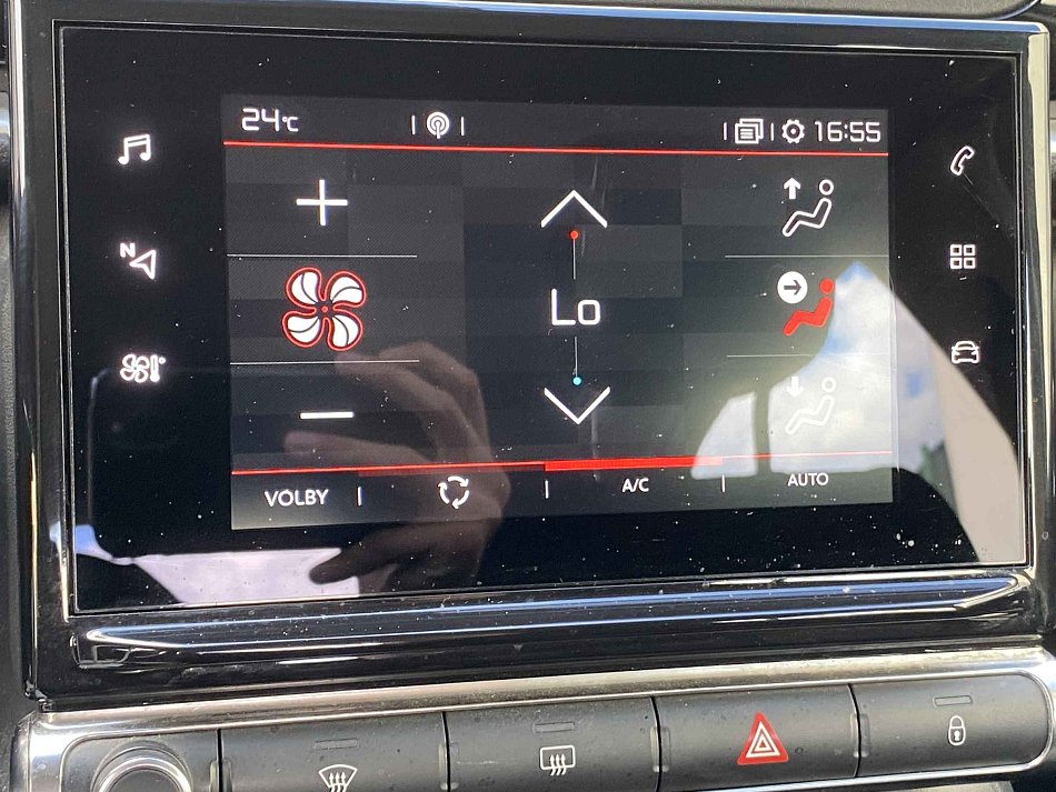 Citroen c3 1.2 61 kW rok 2020, 42 912 km, Česko — foto 14 z 17