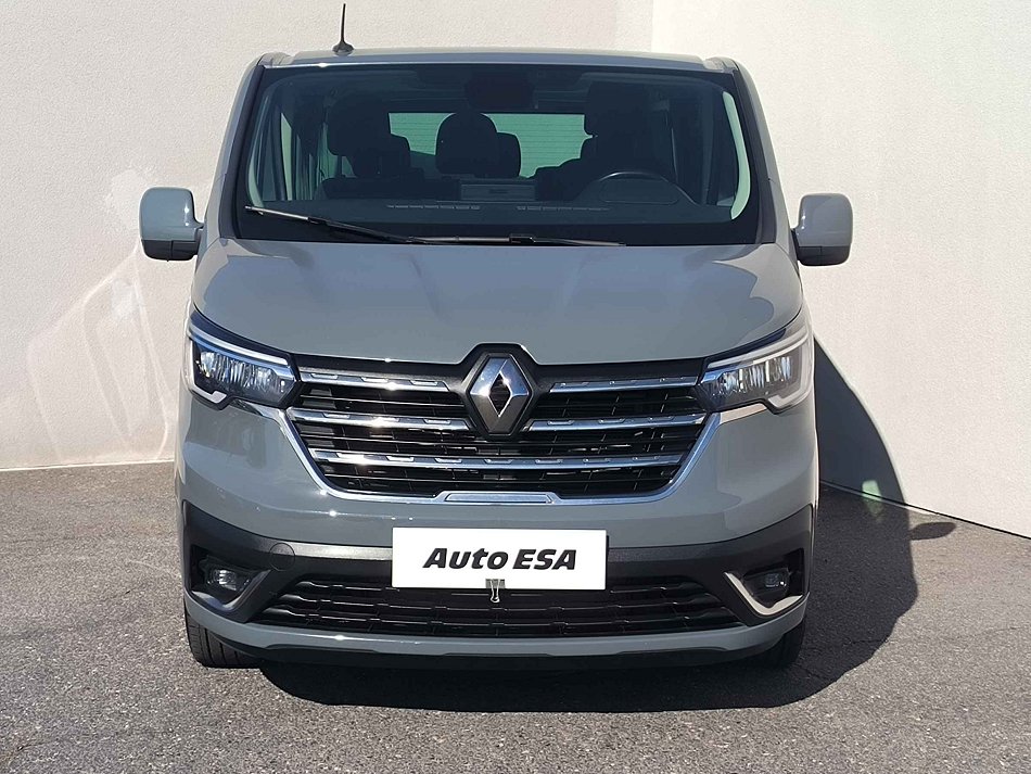 Renault Trafic 2.0 dCi 2.0dCi 110 kW rok 2022, 121 872 km, Česko — foto 2 z 19