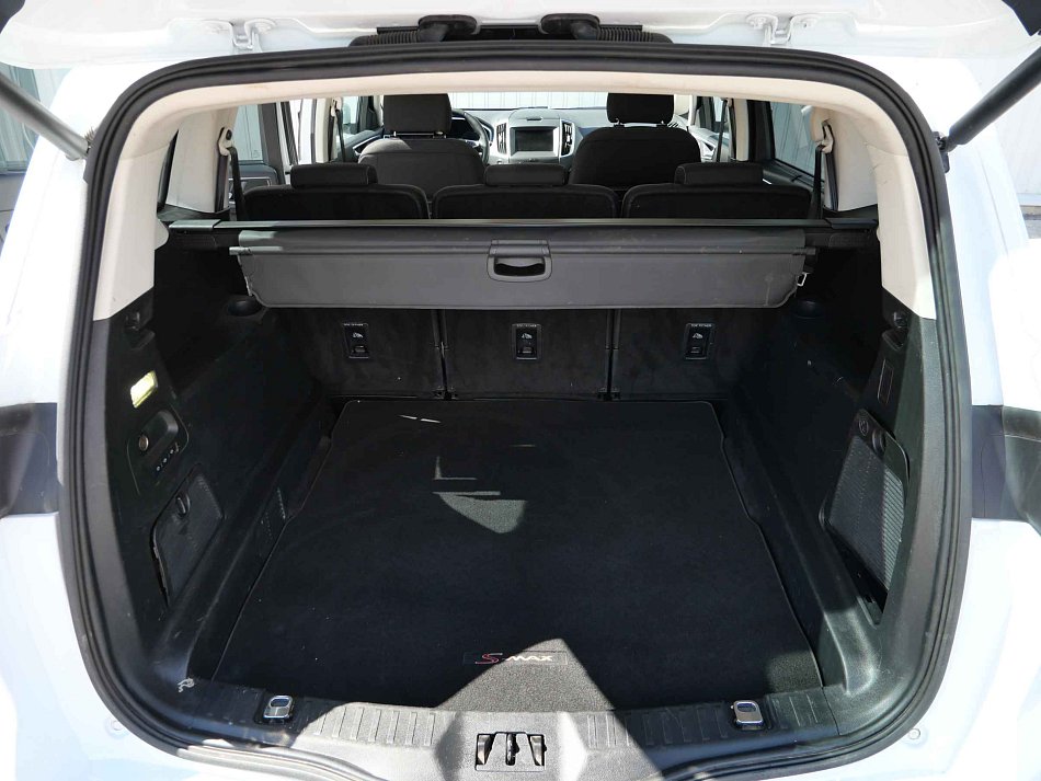 Ford S-max Ci Titanium 2.0 TD 132 kW rok 2016, 192 440 km, Česko — foto 7 z 33