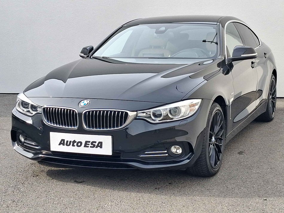 BMW Řada 4 xDrive 2.0d 2.0 D 140 kW rok 2017, 194 470 km, Česko — foto 3 z 17