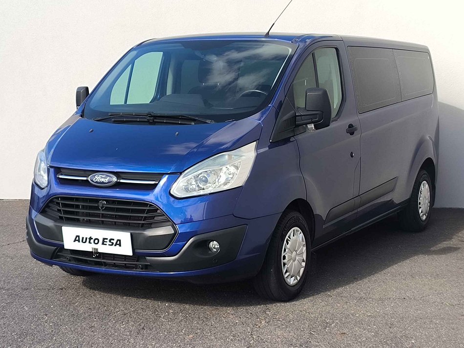 Ford Transit Custom Ci 2.2 TD 2.2TD 92 kW rok 2014, 76 814 km, Česko — foto 3 z 17