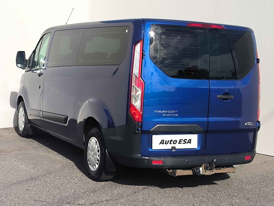 Ford Transit Custom Ci 2.2 TD 2.2TD 92 kW rok 2014, 76 814 km, Česko — foto 6 z 17