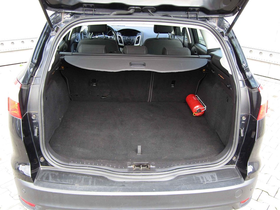 Ford Focus Ci 1.6 TD 77 kW manuál rok 2012, 220 410 km, Česko — foto 7 z 20