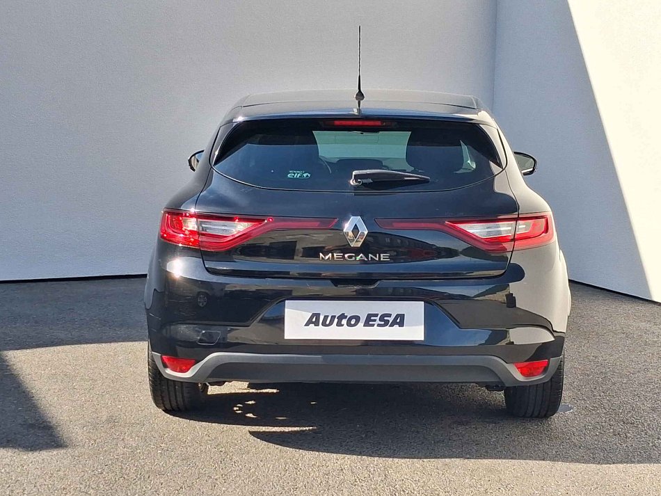 Renault Mégane 1.5 dCi 81 kW rok 2016, 147 089 km, Česko — foto 5 z 14