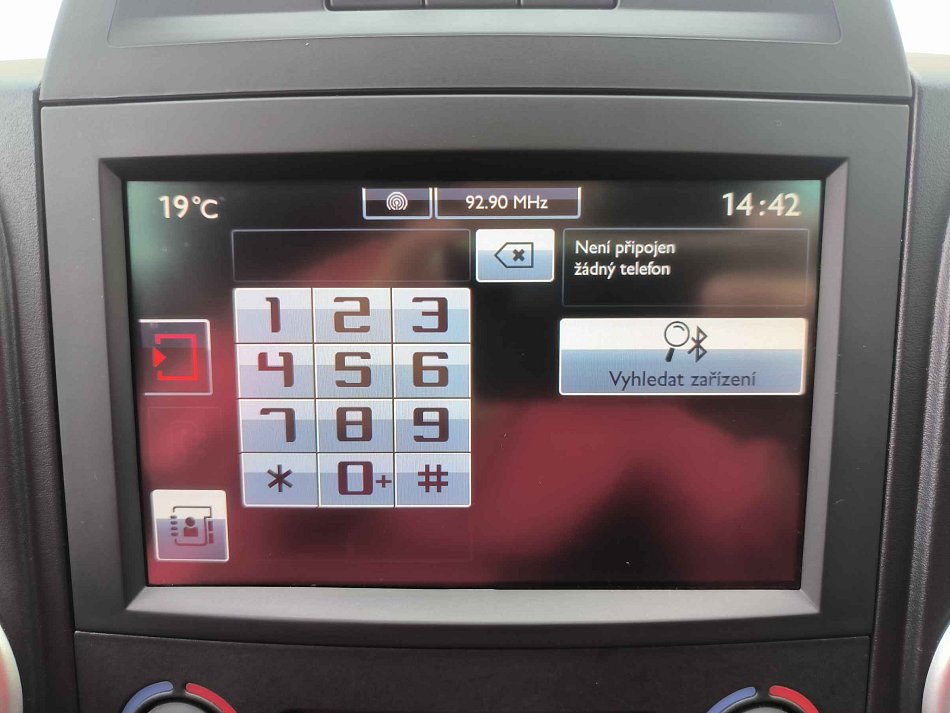 Citroen Berlingo Xtr 1.6 HDi 1.6HDi 73 kW automat rok 2017, 208 505 km, Česko — foto 13 z 23
