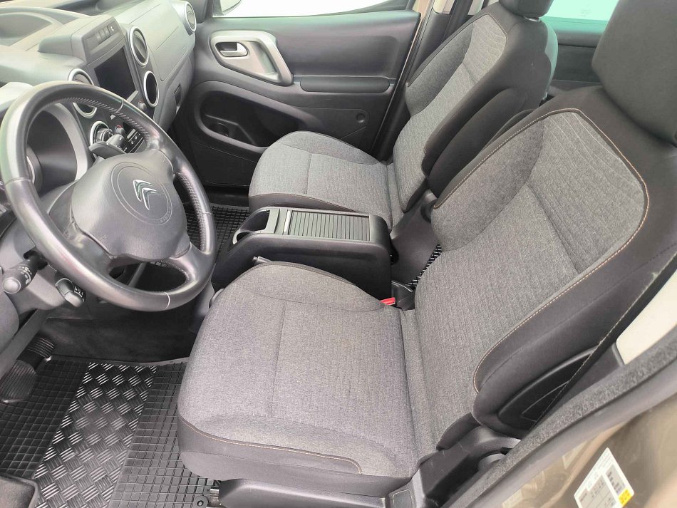 Citroen Berlingo Xtr 1.6 HDi 1.6HDi 73 kW automat rok 2017, 208 505 km, Česko — foto 9 z 23