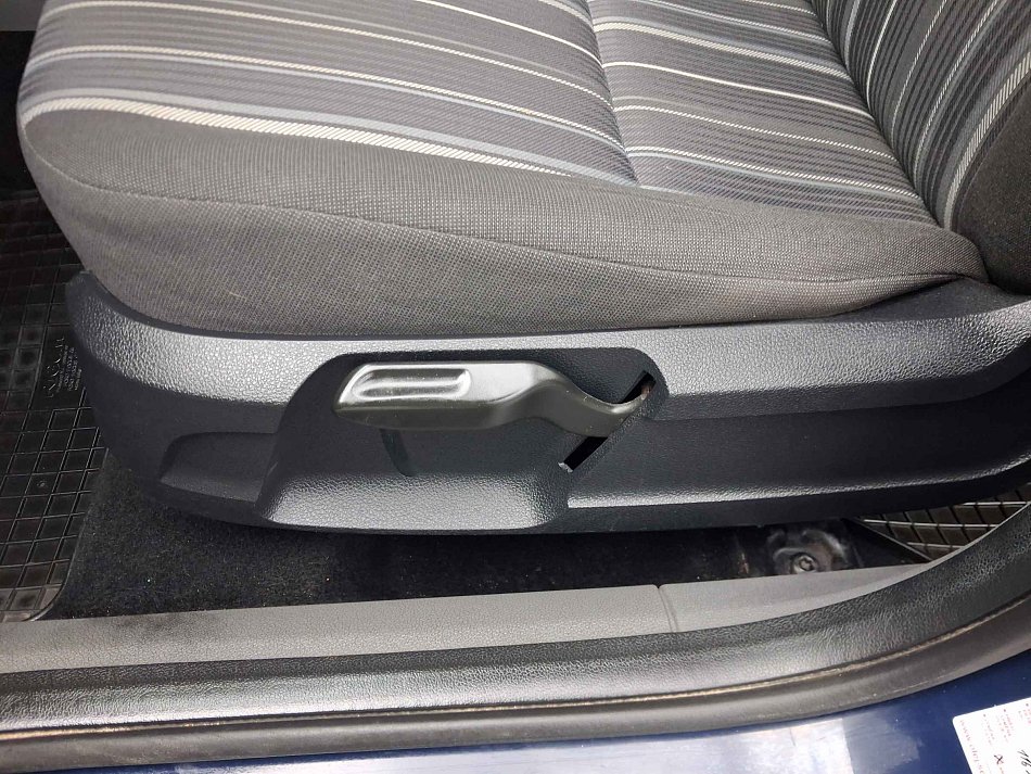 Ford Focus Ci 1.8 TD 85 kW manuál rok 2008, 133 416 km, Česko — foto 14 z 15