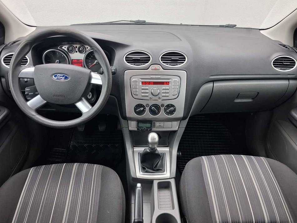 Ford Focus Ci 1.8 TD 85 kW manuál rok 2008, 133 416 km, Česko — foto 8 z 15