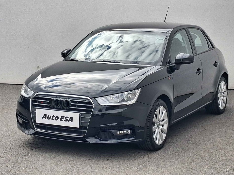 Audi a1 1.0 TFSI 70 kW manuál rok 2016, 112 081 km, Česko — foto 3 z 16