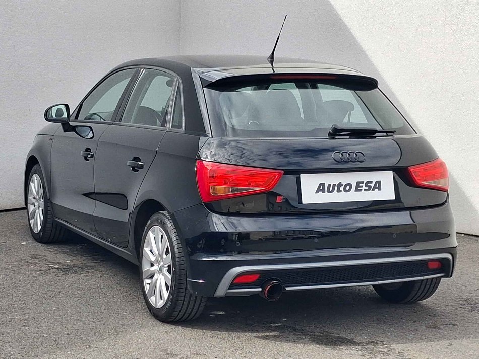 Audi a1 1.0 TFSI 70 kW manuál rok 2016, 112 081 km, Česko — foto 6 z 16