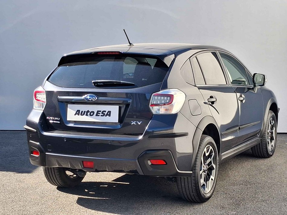 Subaru Xv 4x4 2.0i 110 kW rok 2017, 67 564 km, Česko — foto 4 z 18