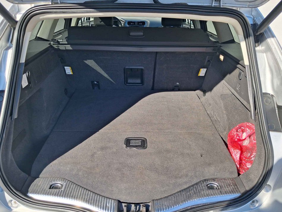 Ford Mondeo Ci Titanium 2.0 TD 110 kW rok 2017, 231 981 km, Česko — foto 7 z 19