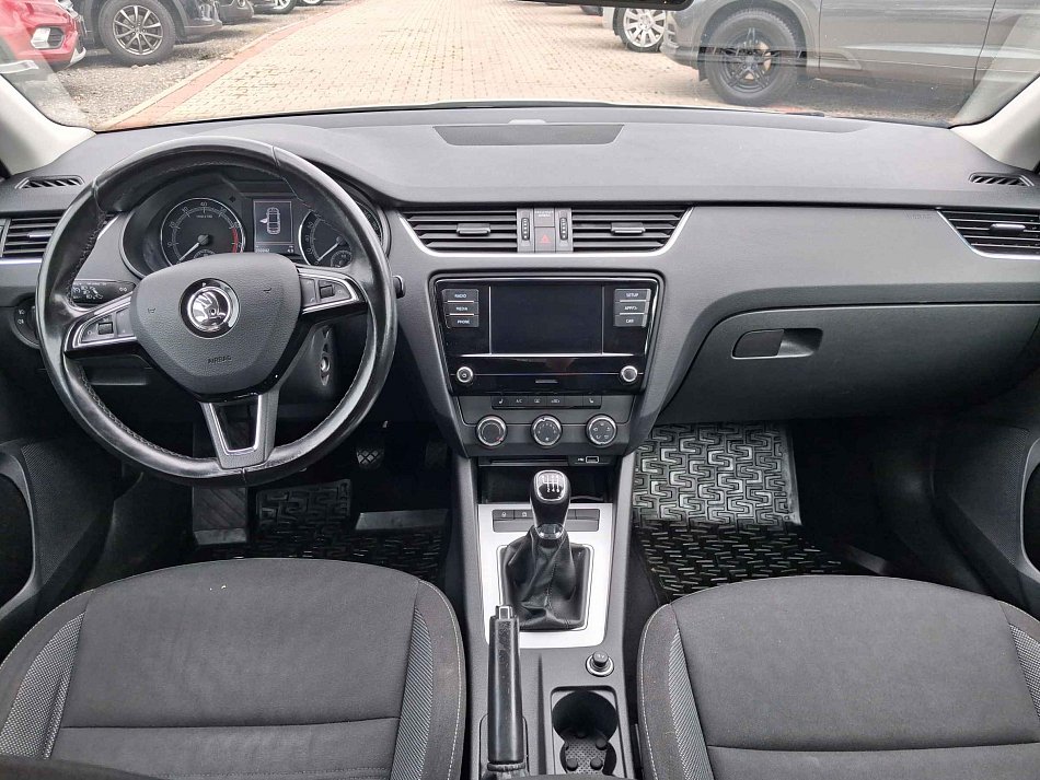 Škoda Octavia Iii 1.4 TSI 110 kW rok 2019, 200 030 km, Česko — foto 8 z 18