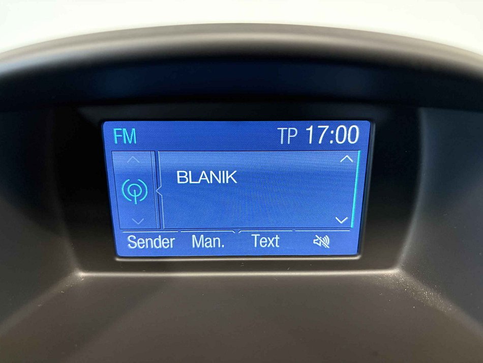 Ford Fiesta 44 kW manuál rok 2017, 106 400 km, Česko — foto 11 z 15