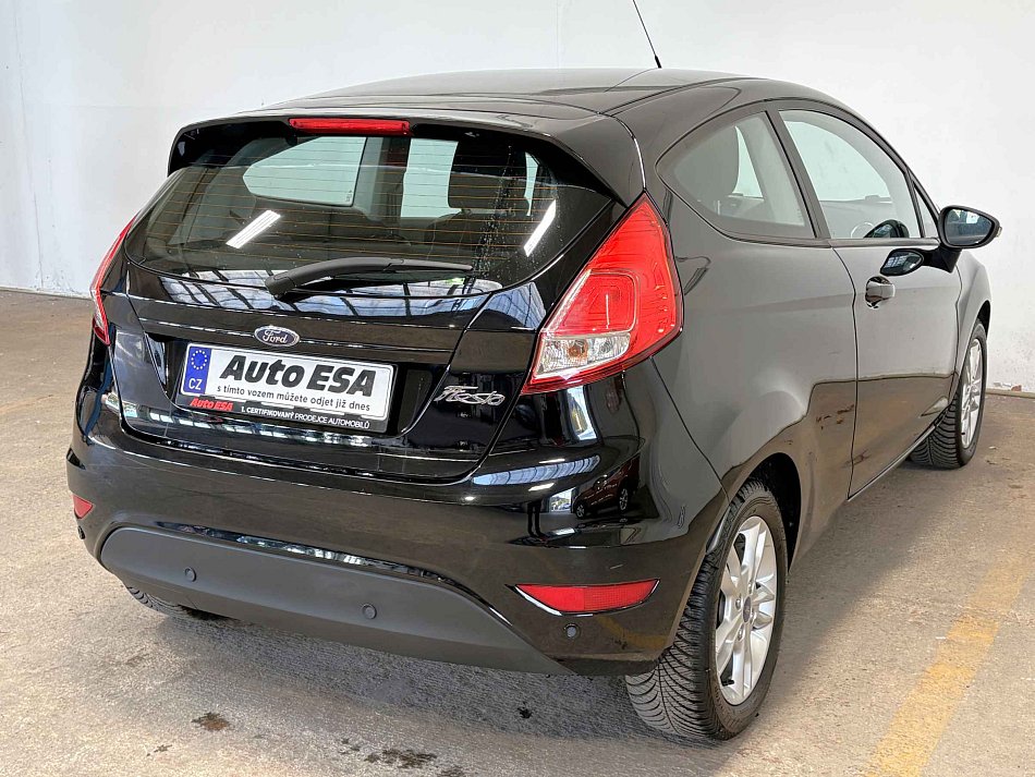 Ford Fiesta 44 kW manuál rok 2017, 106 400 km, Česko — foto 4 z 15