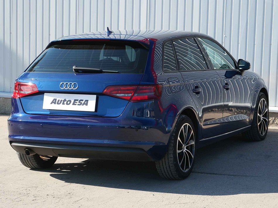 Audi a3 1.6 TDI 81 kW rok 2016, 234 010 km, Česko — foto 4 z 20