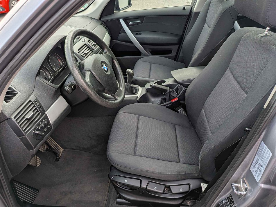 BMW x3 2.0i 2.0 i 110 kW manuál rok 2008, 223 998 km, Česko — foto 9 z 21