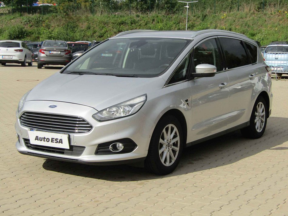 Ford S-max Eb 1.5 118 kW manuál rok 2017, 233 193 km, Česko — foto 3 z 9