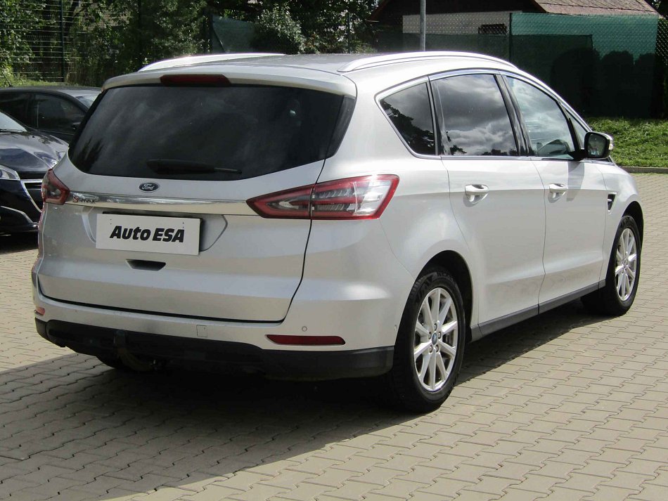 Ford S-max Eb 1.5 118 kW manuál rok 2017, 233 193 km, Česko — foto 4 z 9